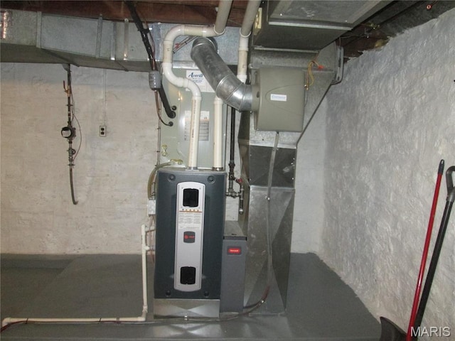7939 Delmar Blvd Unit 1W, Saint Louis, MO 63130 - view of utility room