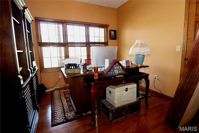 18921 Pleasant View Ln, Lebanon, MO 65536 - home office with healthy amount of natural light, wood finished floors, and baseboards