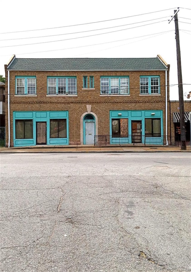 4341 Shreve Ave, Saint Louis, MO 63115 - view of property with brick siding