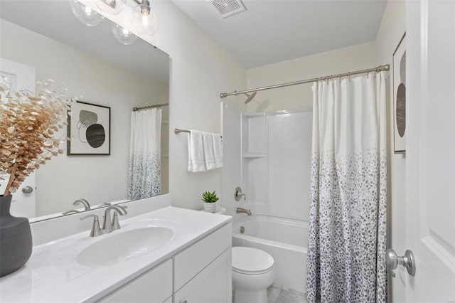 1035 Red Fox Dr, Eureka, MO 63025 - full bath featuring toilet, shower / bath combo, vanity, and tile patterned flooring