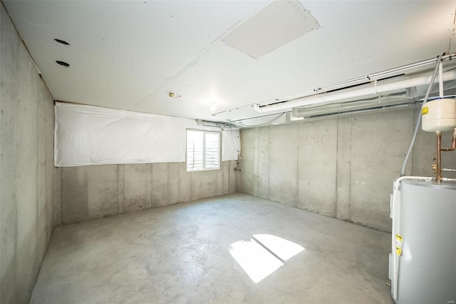 103 Cardow Dr Unit 169-605, Ofallon, MO 63368 - basement with water heater