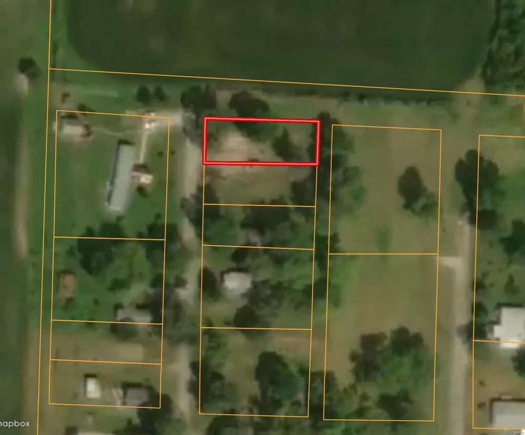 412 Washington St, Wellsville, MO 63384 - photo 1