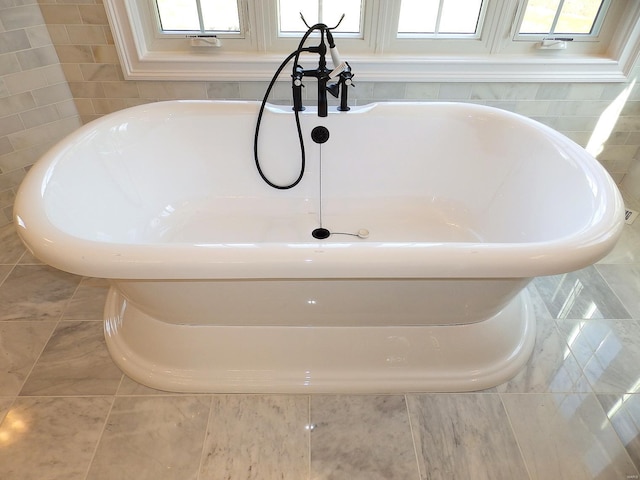 267 Saint Andrews Dr, Saint Albans, MO 63073 - bathroom view of a soaking tub