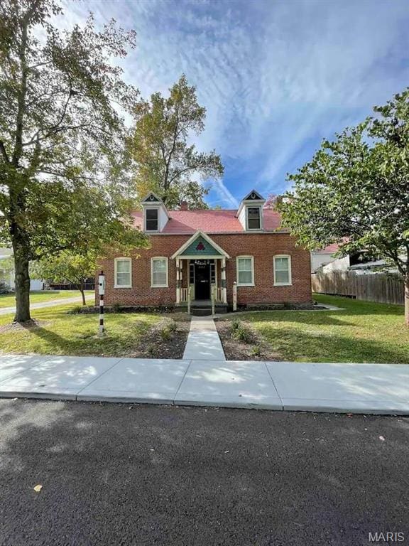 606 Washington St, Hermann, MO 65041 - photo 2