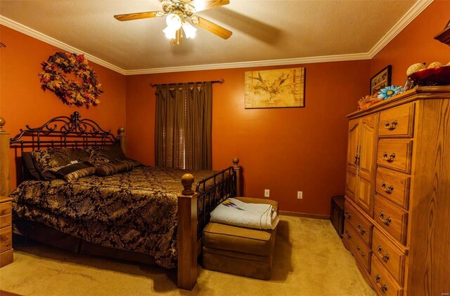 bedroom with light carpet, crown molding, and ceiling fan