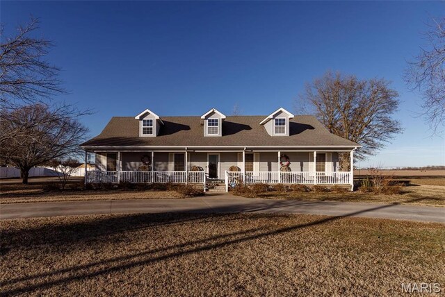 702 S 525th Rd, East Prairie, MO 63845 - farmhouse inspired home featuring covered porch