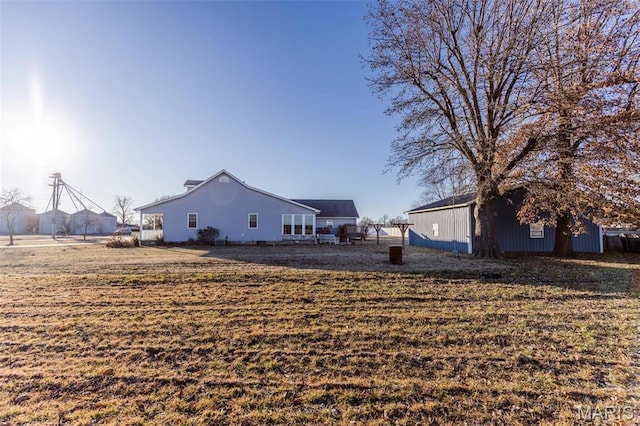 702 S 525th Rd, East Prairie, MO 63845 - view of yard featuring an outdoor structure