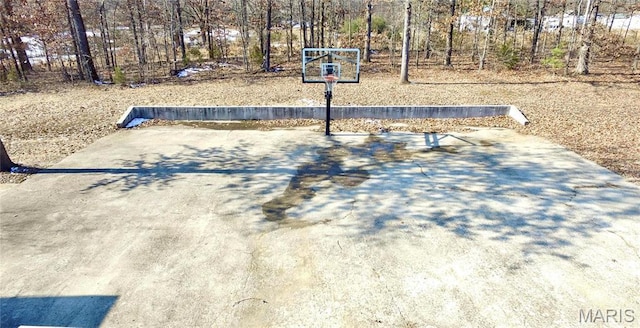 792 County Road 466, Poplar Bluff, MO 63901 - view of sport court