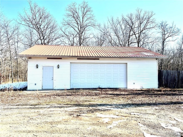 792 County Road 466, Poplar Bluff, MO 63901 - detached garage featuring fence