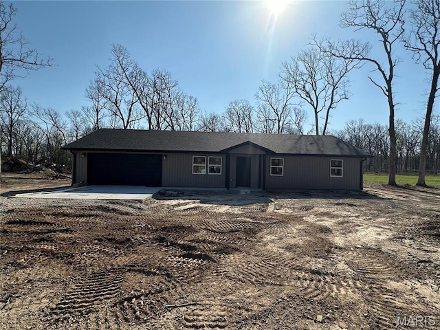23332 Marvel, Lebanon, MO 65536 - view of front of property with a garage and concrete driveway