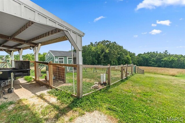 850 Aj Farm Ln, Washington, MO 63090 - view of yard with an outbuilding