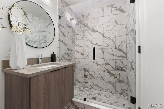 215 N Sarah St Unit 13, Saint Louis, MO 63108 - bathroom with a marble finish shower and vanity