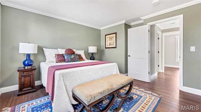 3258 Walter Ave, Saint Louis, MO 63143 - bedroom with wood finished floors, baseboards, and ornamental molding