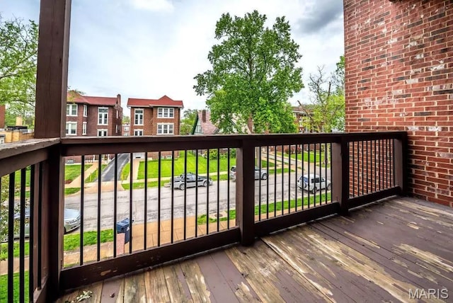 6416 Cates Ave, Saint Louis, MO 63130 - view of deck