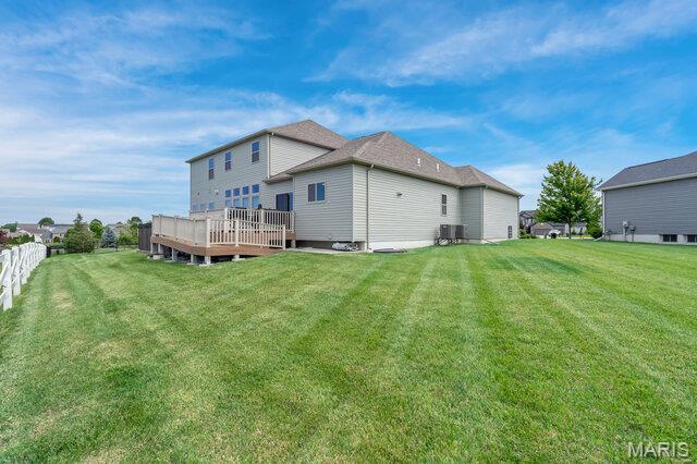 44 Chessington Ct, Lake St Louis, MO 63367 - photo 42