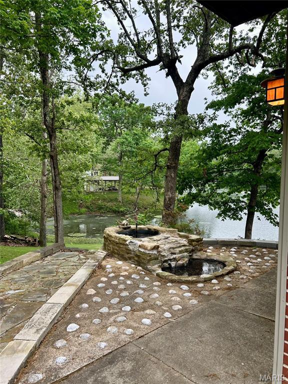 520 Christopher Dr, Perryville, MO 63775 - view of patio