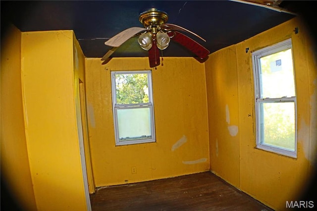 2202 Holland St, Alton, IL 62002 - spare room with wood finished floors and a ceiling fan