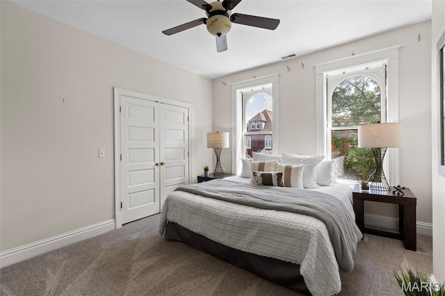 2811 Shenandoah Ave, Saint Louis, MO 63104 - bedroom with carpet floors, a closet, and ceiling fan
