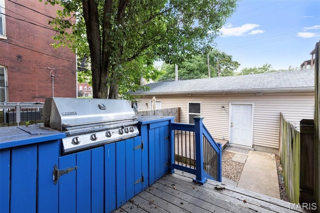 2811 Shenandoah Ave, Saint Louis, MO 63104 - deck featuring a grill