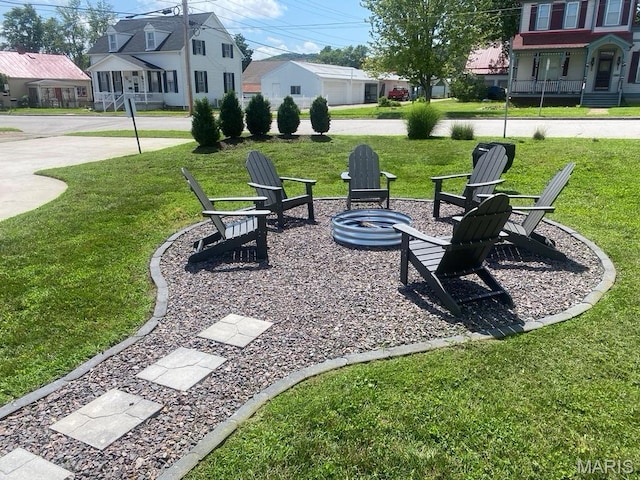 138 W 5th St, Hermann, MO 65041 - photo 2