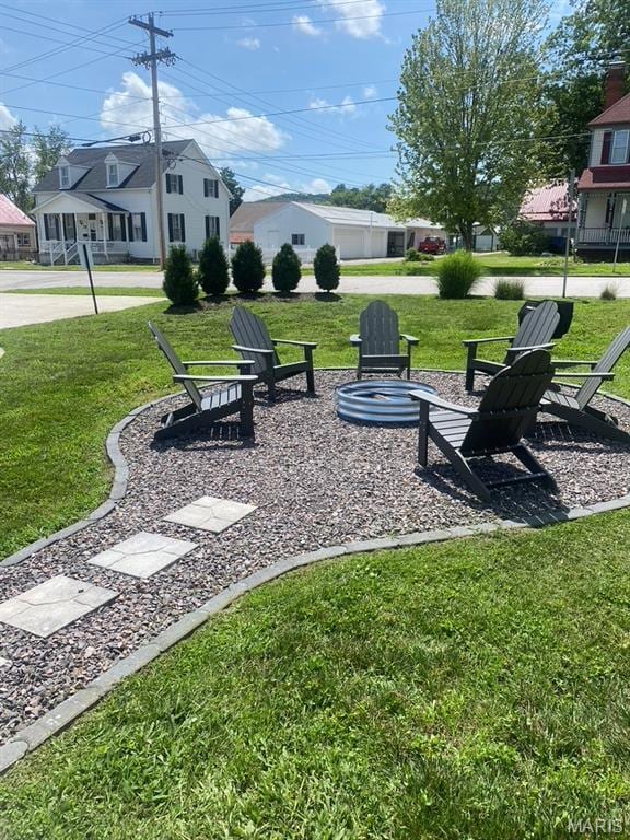 138 W 5th St, Hermann, MO 65041 - photo 9