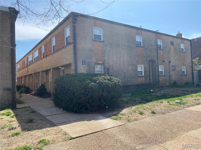 3752 Chippewa St, Saint Louis, MO 63116 - photo 2