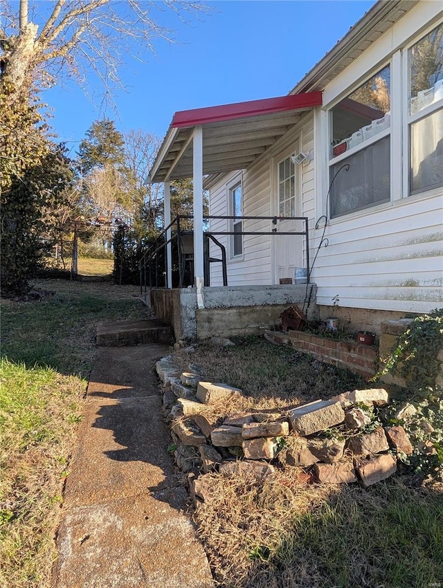 7063 State Road Bb, Cedar Hill, MO 63016 - view of home's exterior featuring a porch