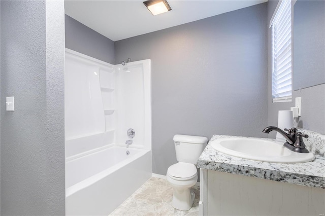 2347 Arkansas Ave, Poplar Bluff, MO 63901 - full bathroom featuring toilet, vanity, washtub / shower combination, baseboards, and a textured wall