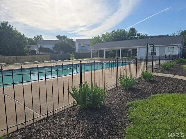 1619 Florine Boulevard E, Saint Charles, MO 63303 - view of community pool