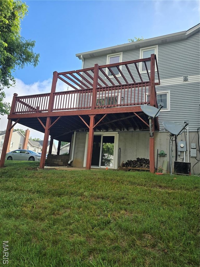 1619 Florine Boulevard E, Saint Charles, MO 63303 - back of property with a wooden deck and a yard