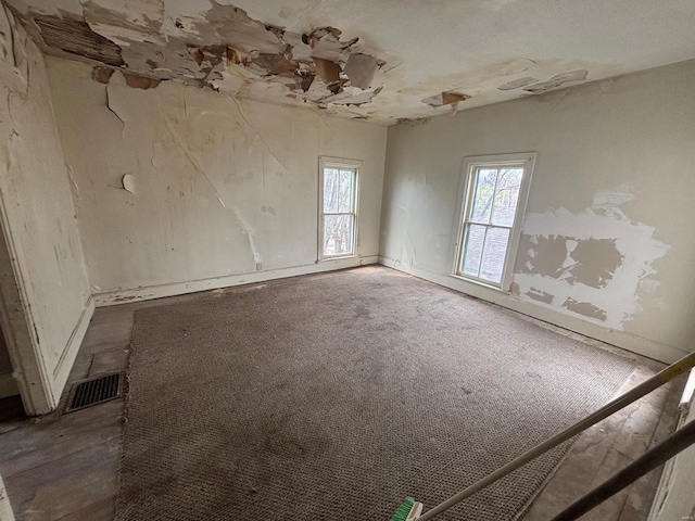 1809 Chestnut St, Hannibal, MO 63401 - unfurnished room featuring carpet flooring