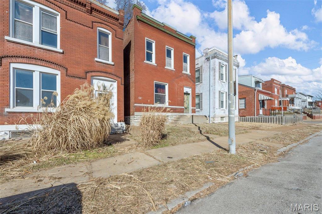 7307 Minnesota Ave, Saint Louis, MO 63111 - photo 1