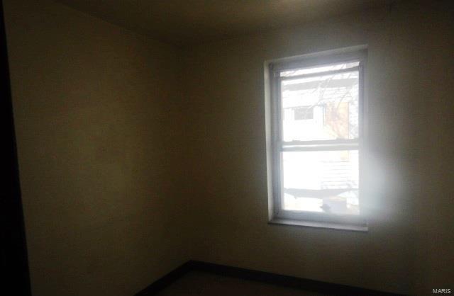 7205 Emma Ave, Saint Louis, MO 63136