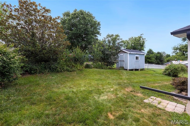 4012 Sunny Brook Dr, Arnold, MO 63010 - view of yard featuring a storage unit