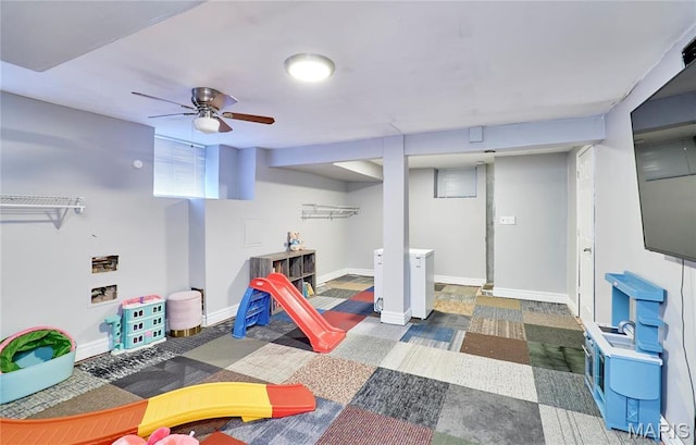 2922 S Compton Ave, Saint Louis, MO 63118 - rec room featuring baseboards