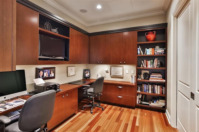 155 Carondelet Plz Unit 600, Saint Louis, MO 63105 - office with crown molding, light wood finished floors, and built in desk