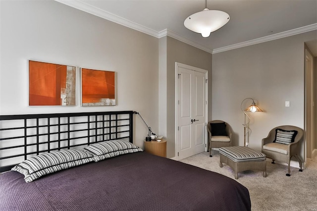 155 Carondelet Plz Unit 600, Saint Louis, MO 63105 - bedroom with carpet and ornamental molding
