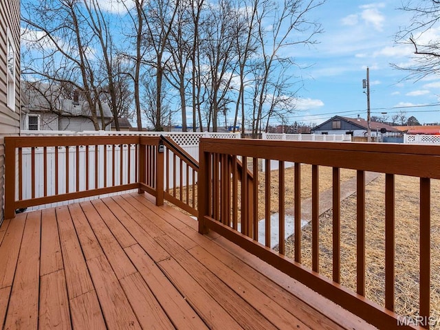 6634 Chamberlain Ave, University City, MO 63130 - deck with a fenced backyard