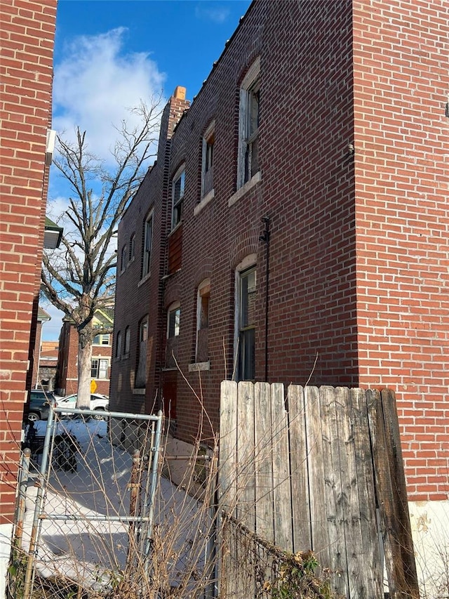 5132 Palm St, Saint Louis, MO 63115 - photo 23