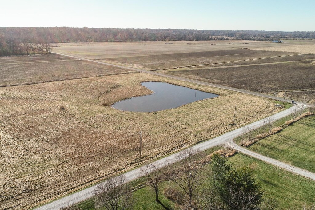21 Fields Creek Ct, Edwardsville, IL 62025