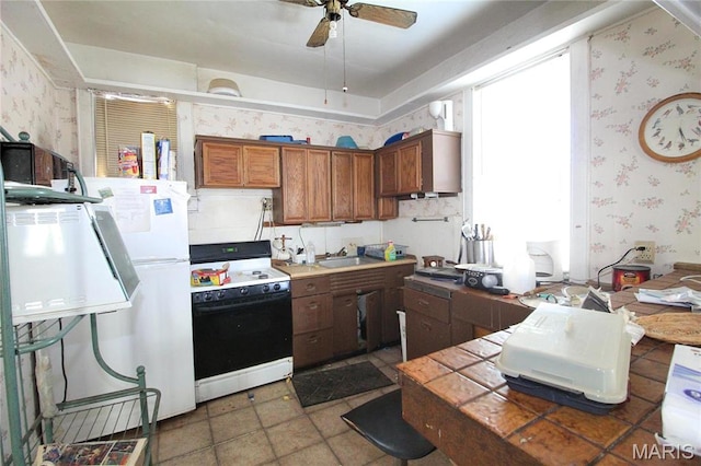 2718 State St E, St Louis, IL 62205 - photo 16