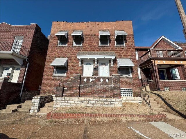 3221 Gravois Ave, Saint Louis, MO 63118 - photo 1