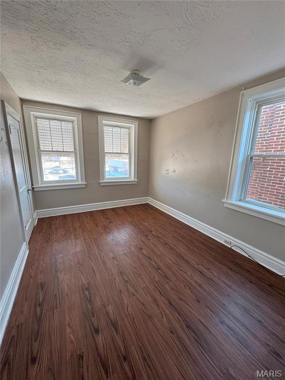 3221 Gravois Ave, Saint Louis, MO 63118 - photo 5