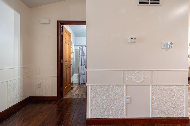 14 Club Ct, Union, MO 63084 - hall featuring hardwood / wood-style floors and a wainscoted wall