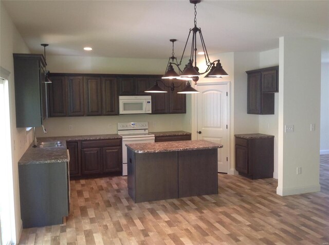1607 Sugar Creek Dr, Festus, MO 63028 - photo 5