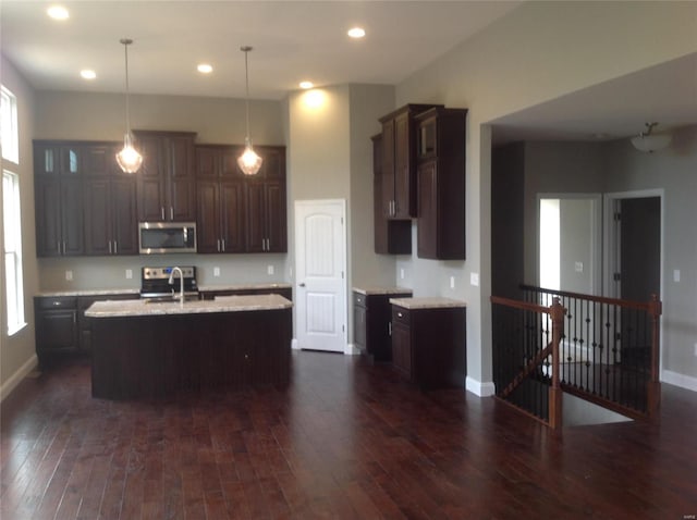 1607 Sugar Creek Dr, Festus, MO 63028 - photo 11