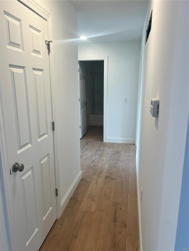 1066 Bloomfield Dr, Eureka, MO 63025 - corridor with light wood-type flooring and baseboards