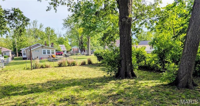 10544 Decker Ave, Saint Louis, MO 63114 - view of yard