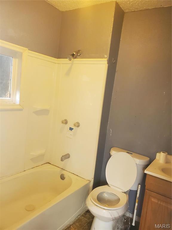 805 Iowa St, Madison, IL 62060 - photo 15