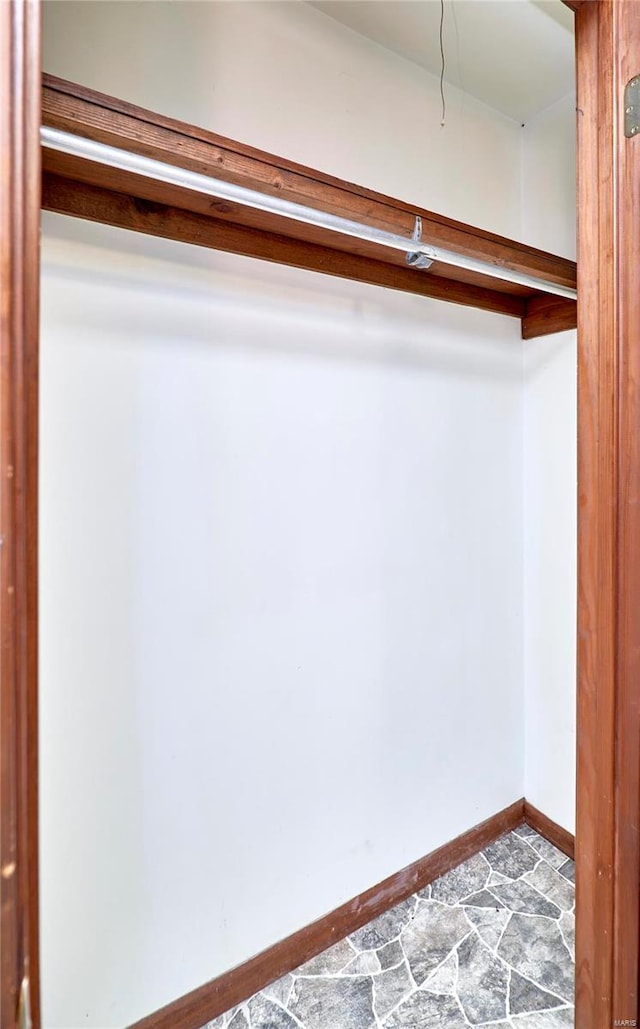 1991 State Highway H, Sikeston, MO 63780 - view of closet